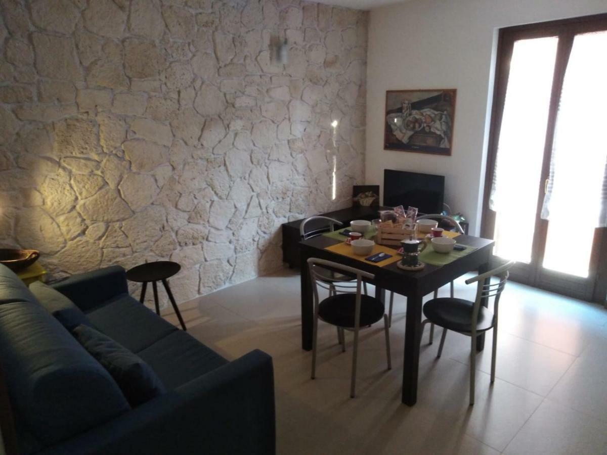 شقة لاتيزي  في Casa Agnese المظهر الخارجي الصورة